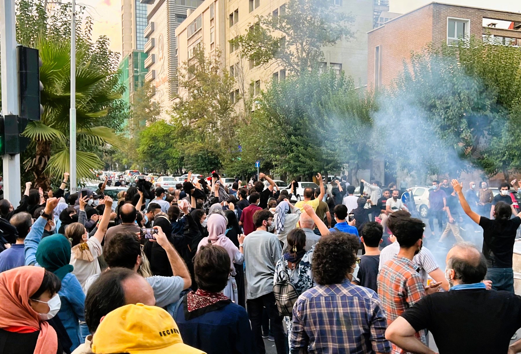 فراخوان جوانان محلات تهران برای ۳۰ مهر و ۴ آبان:«جمهوری اسلامی نمیخایم نمیخایم»