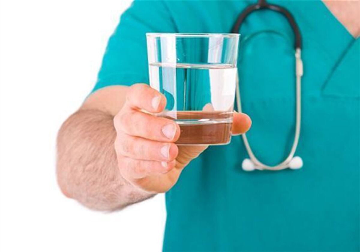 کمآبی بدن چطور باعث چاقی و بیماری شما میشود؟ کمآبی بدن چطور باعث چاقی و بیماری شما میشود؟